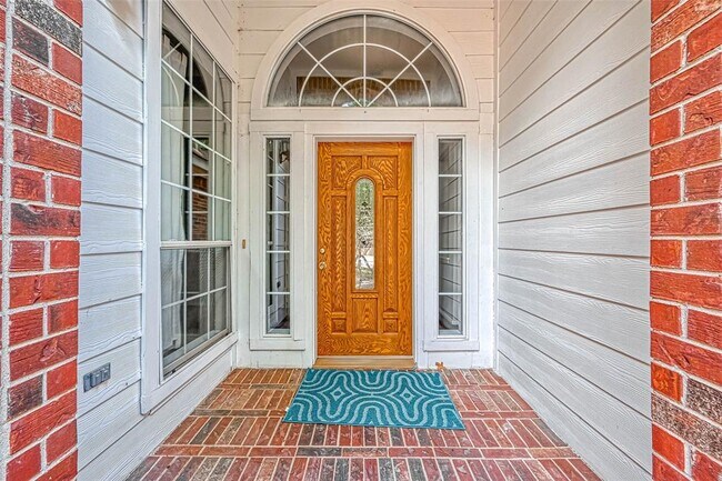 Building Photo - 118 N Willow Point Cir