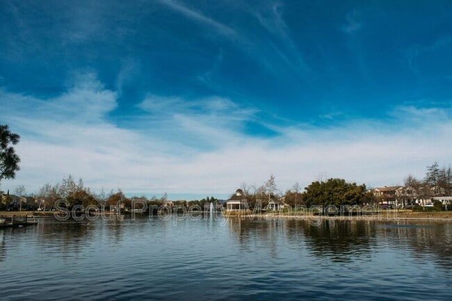 Building Photo - 27427 Lock Haven Ct