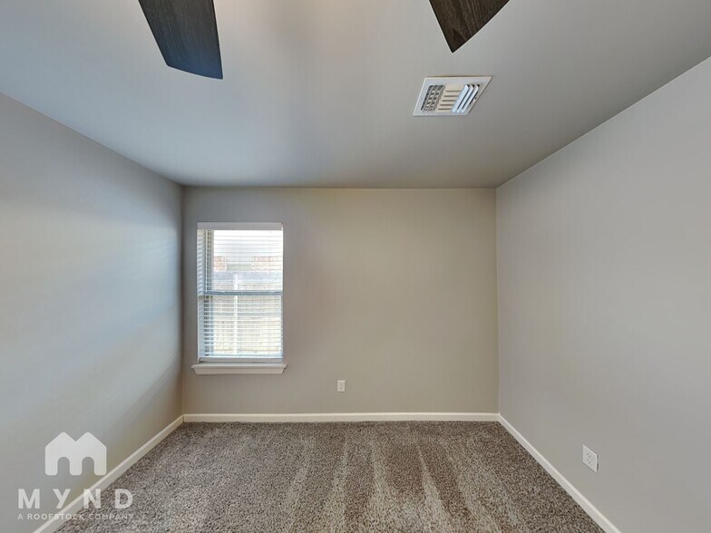 Building Photo - 11815 Kylie Elizabeth Rd