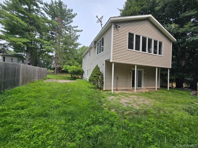 Building Photo - 2769 NY-94