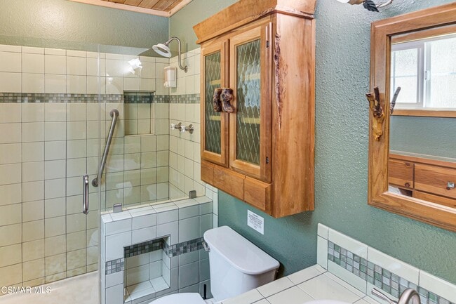 Building Photo - 1467 Kathleen Dr