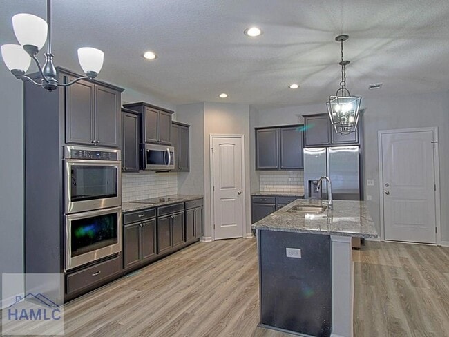 Building Photo - 39 Herty Ln