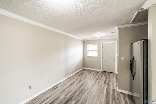 Building Photo - 5204 Grizzard Rd NW