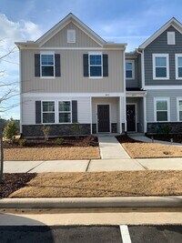 Building Photo - New Price Alert!! Available Now!