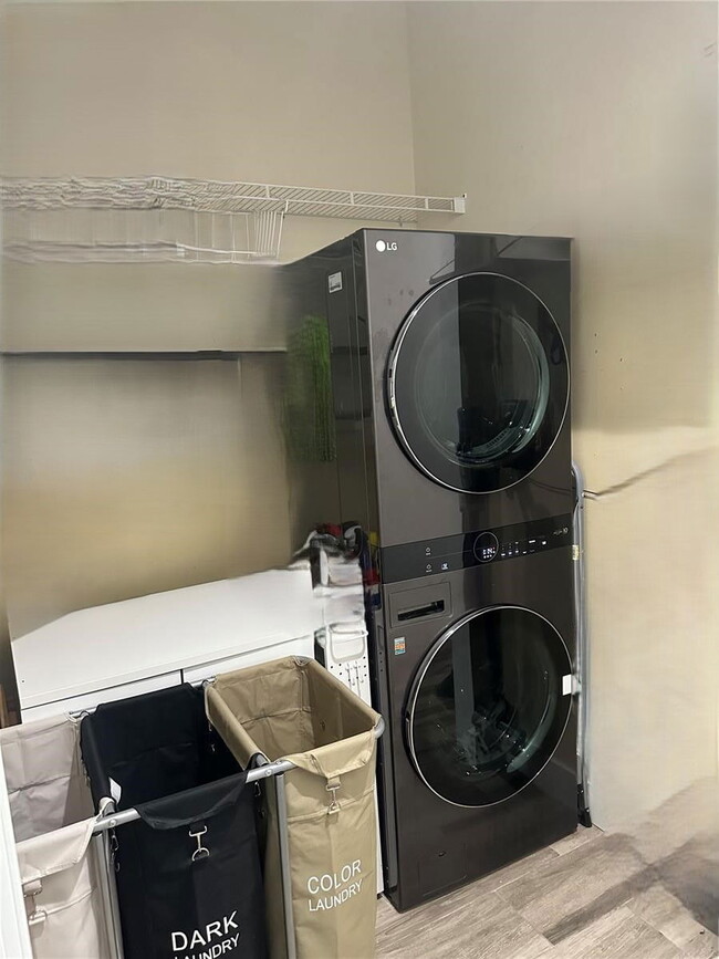 Building Photo - Southwest 3rd Street, Miami, FL 33184 - 4 BR 3 BA single-family home