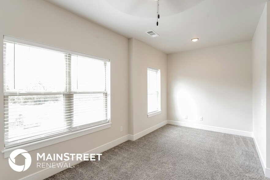 Building Photo - 114 Hartsville Ct