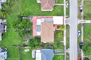 Building Photo - 17950 NW 6th Ct