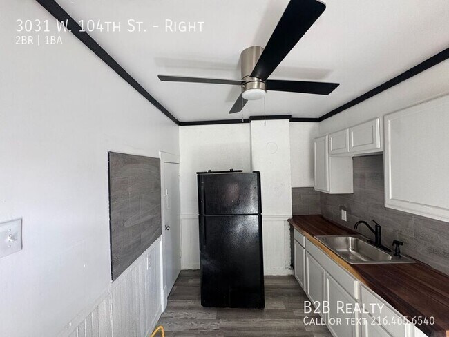 Building Photo - 3031 W 104th St