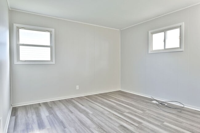 Building Photo - HOUSE for RENT in Champion Twp!