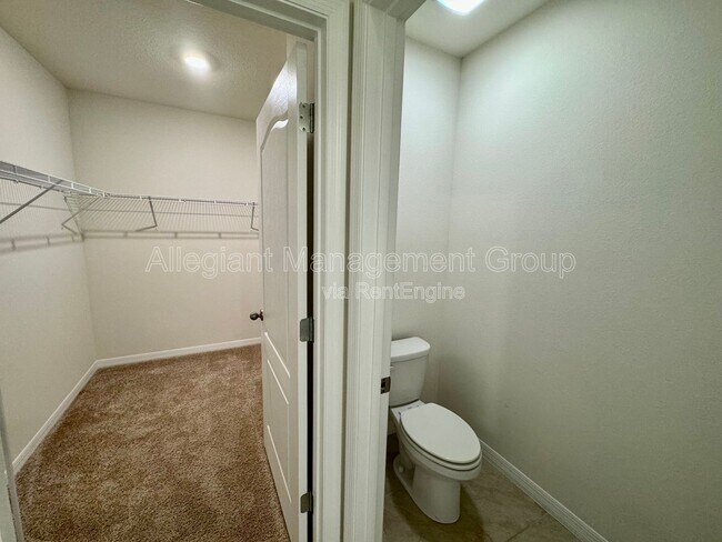 Building Photo - 5371 Pine Lilly Dr