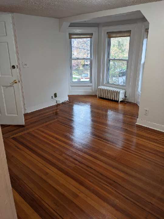 Building Photo - 6 Hughes Pl