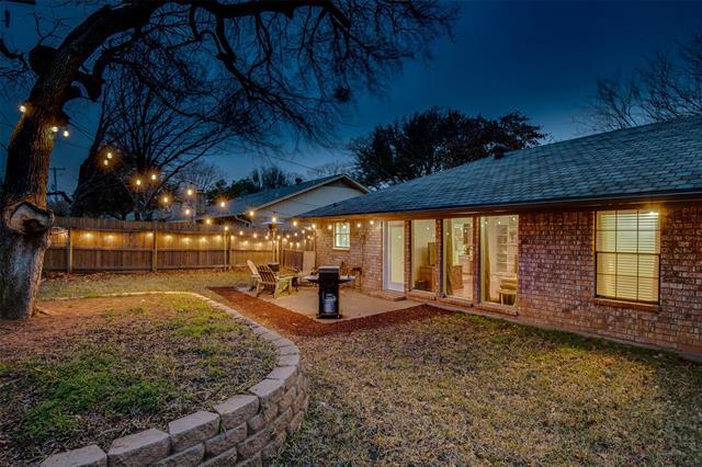 Building Photo - 5718 Sagebrush Trail