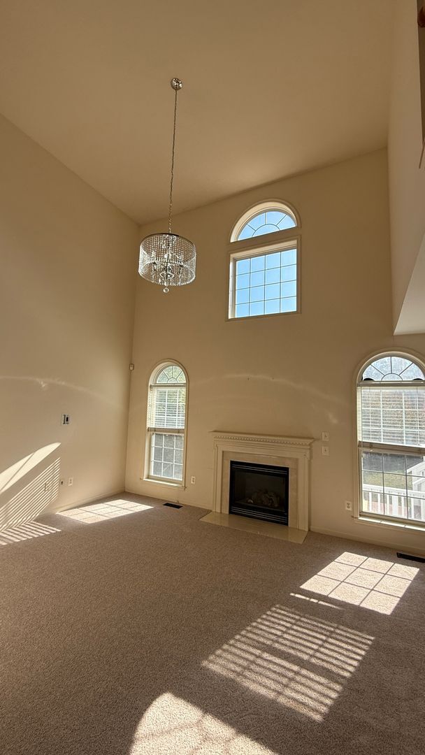 Building Photo - Spacious Colonial in Austin Ridge