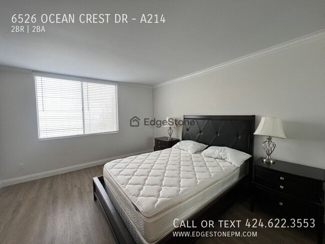 Building Photo - 6526 Ocean Crest Dr