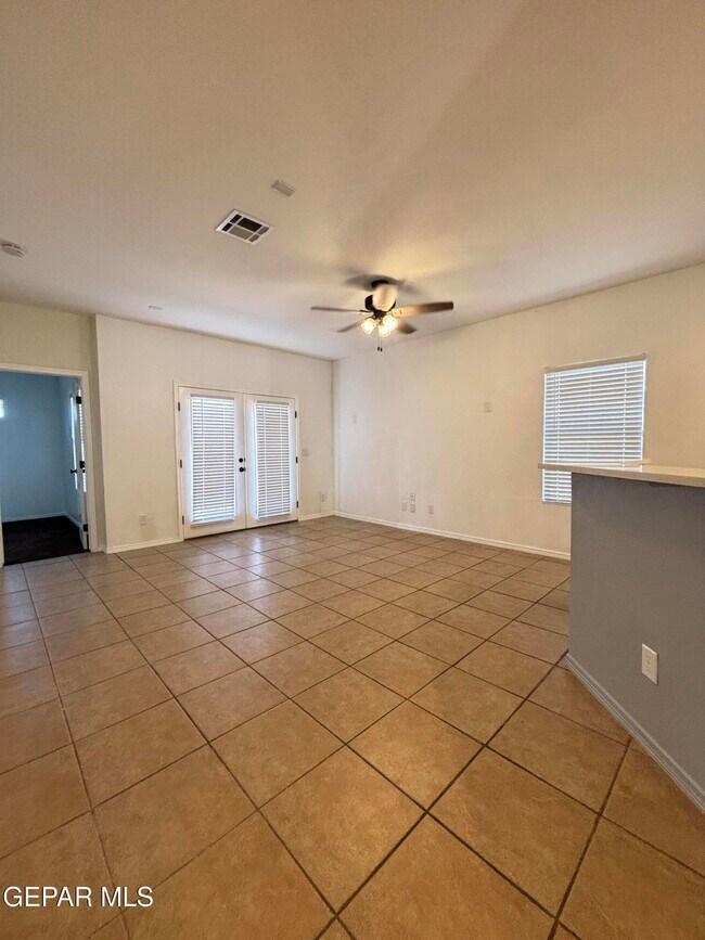 Building Photo - 14749 Sand Gate Dr