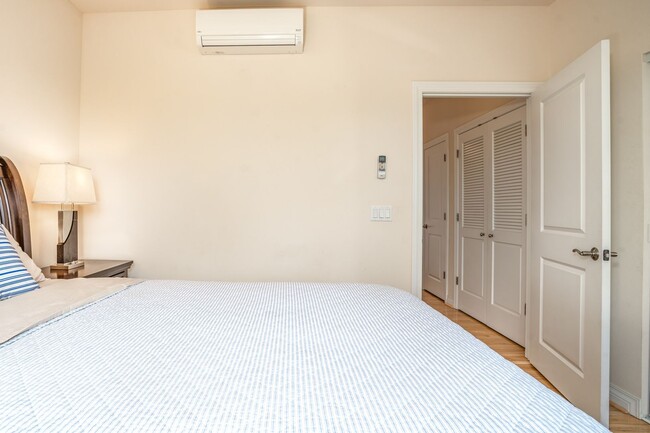 Building Photo - Beautiful Fully Furnished, 2 Bed, 2.5 Bath Kai Ani Village Townhome with Saltwater Pool