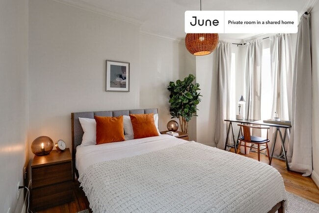 Building Photo - 1727 New Jersey Ave NW