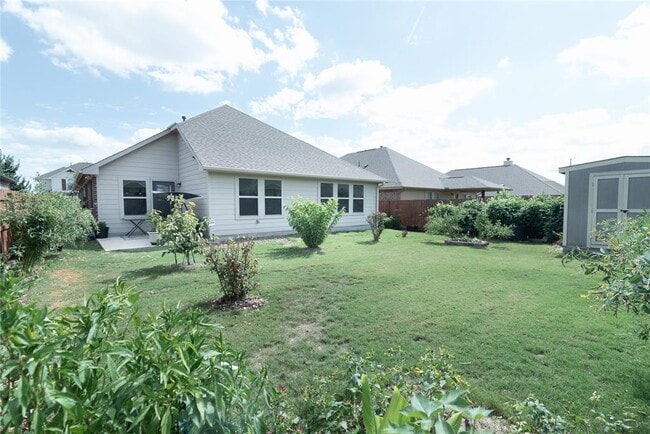 Building Photo - 8086 Arezzo Dr