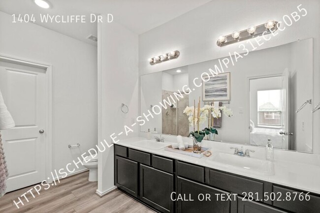 Building Photo - 1404 Wycliffe Dr