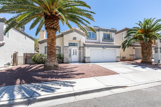 Building Photo - Stunning 3 Bedroom, 2.5 Bathroom Home in E...
