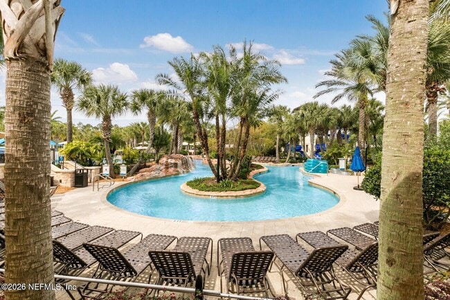 Building Photo - 156 Latham Dr