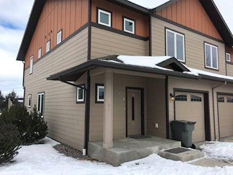 Building Photo - 1035 Road Runner St.