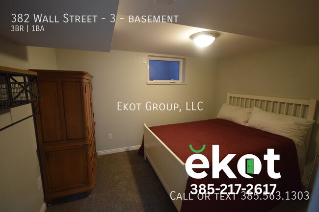 Building Photo - 382 Wall St