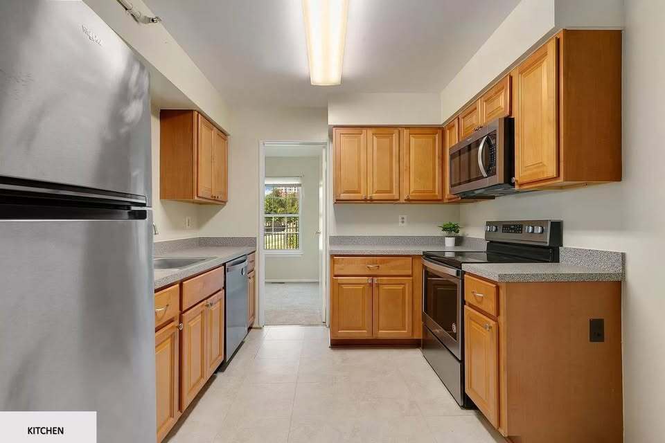 Building Photo - 4835 Berwyn House Rd