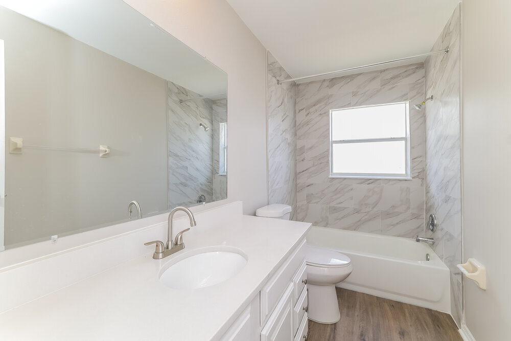 Building Photo - 309 Vaniman Ave