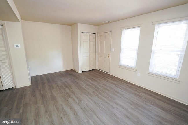 Building Photo - 726 Hemlock St