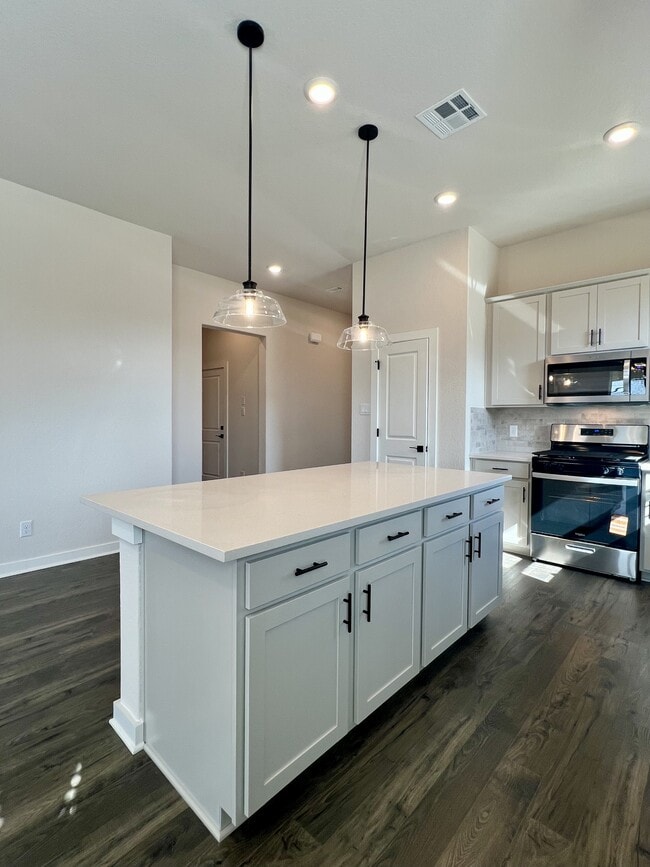 Building Photo - 6415 Penny Path