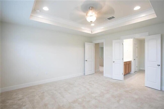 Building Photo - 13901 Eucalyptus Bnd
