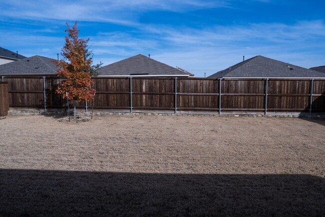 Building Photo - 3305 Kaufman Ct