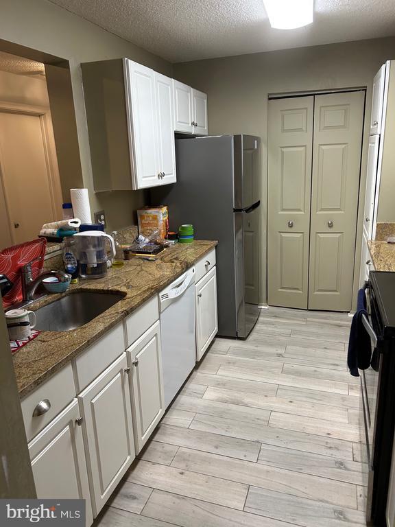 Building Photo - 12900 Churchill Ridge Cir