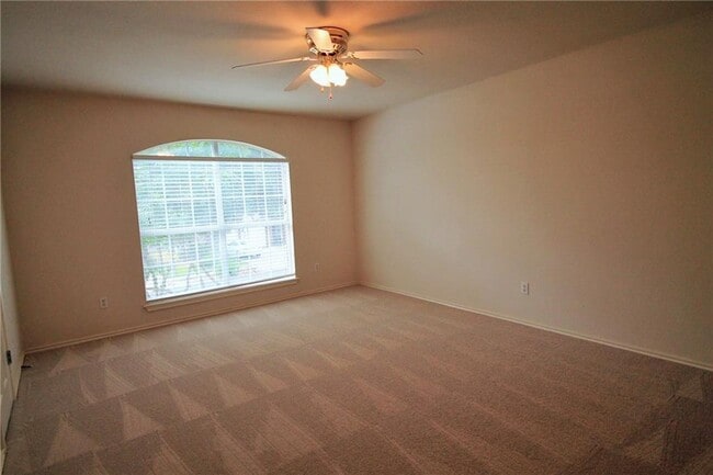 Building Photo - 8508 Forest Heights Ln