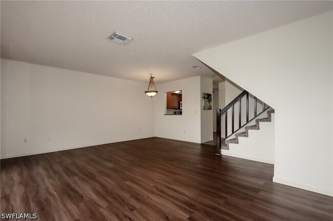 Building Photo - 25484 Cockleshell Dr
