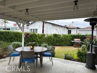 Building Photo - 3333 Balzac St