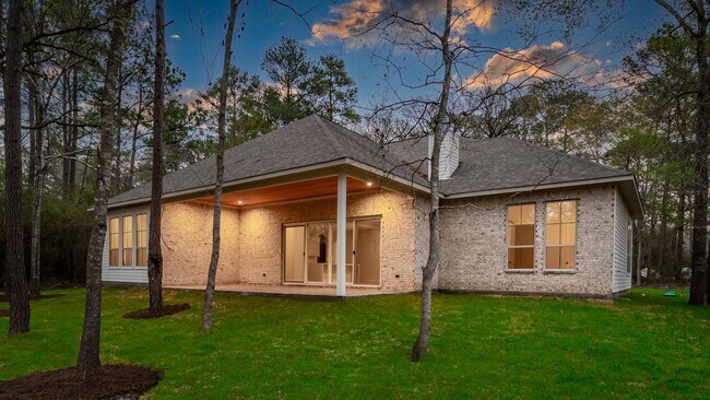 Building Photo - 25103 W Tara Plantation Dr