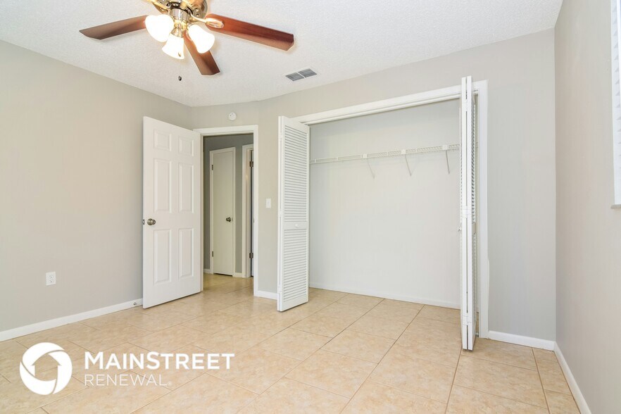 Building Photo - 8720 Christi Ct