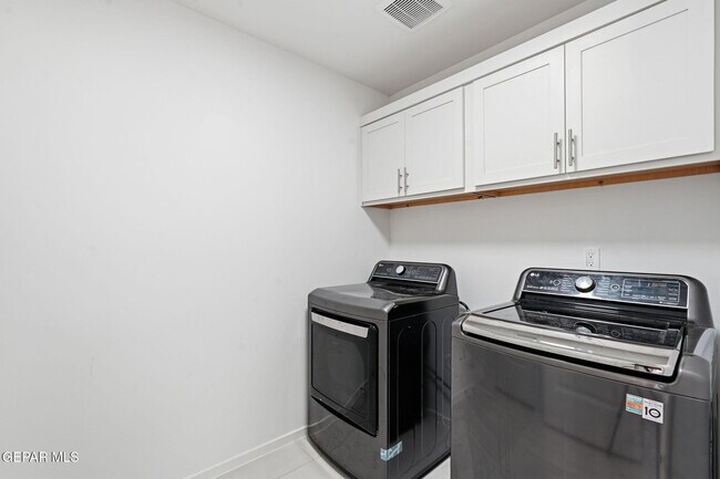 Building Photo - 12433 Polo Norte Dr