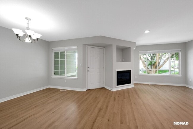 Building Photo - Spacious 2 Story Townhome + finished basem...