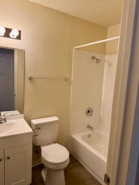 Building Photo - 3001 Parker Ln