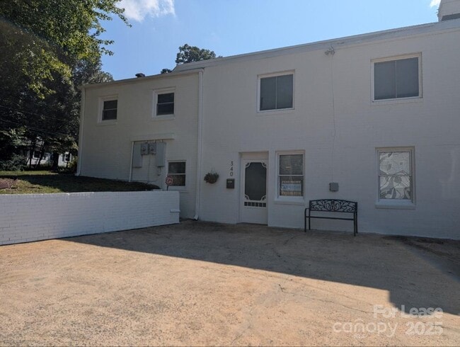 Building Photo - 340 Hollis Rd