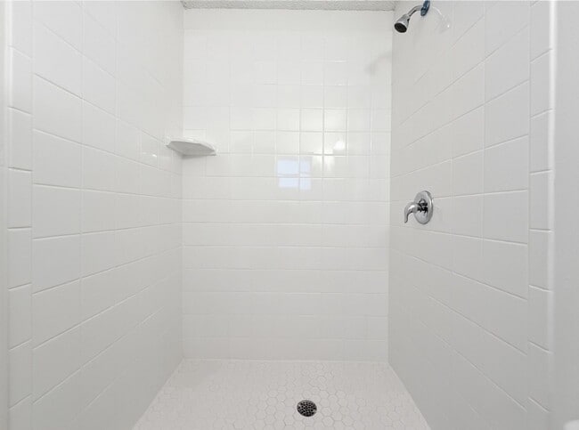 Building Photo - 3/2 Home in College Park