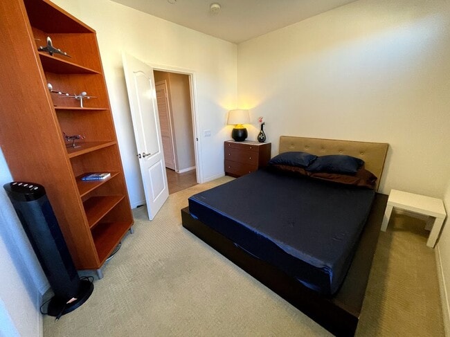 Building Photo - 5401 W 149th Plz