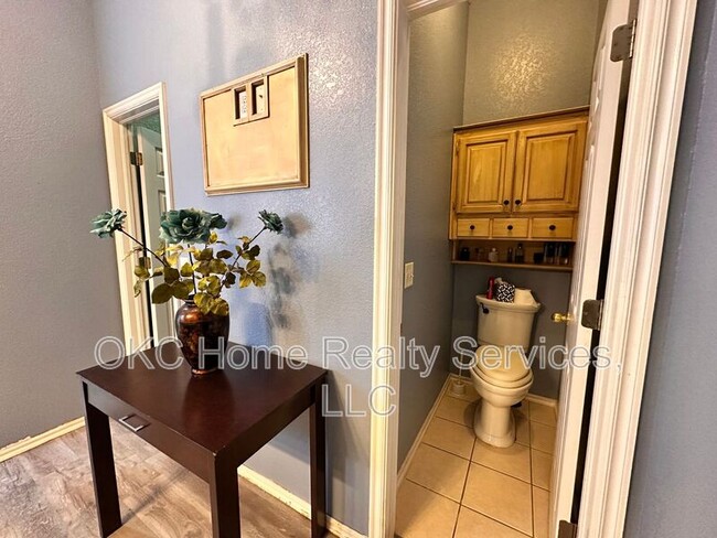 Building Photo - 10716 NW 31st Terrace