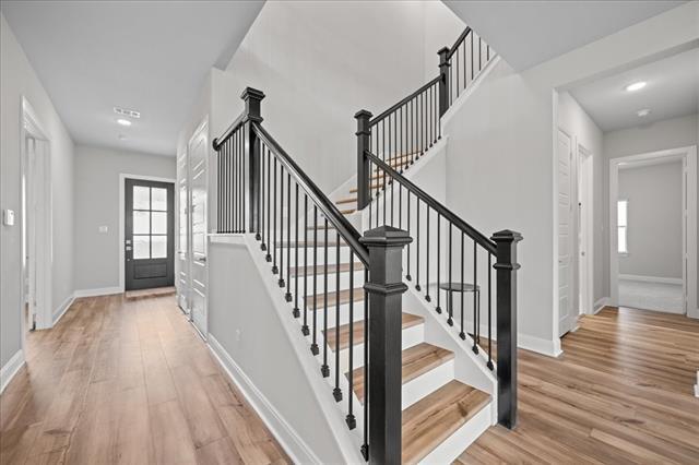 Building Photo - 1328 Huckleberry St