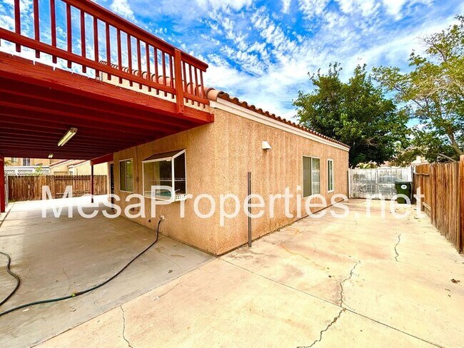 Building Photo - 15261 San Jose Dr
