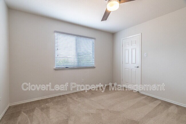 Building Photo - 838 Maltese Garden