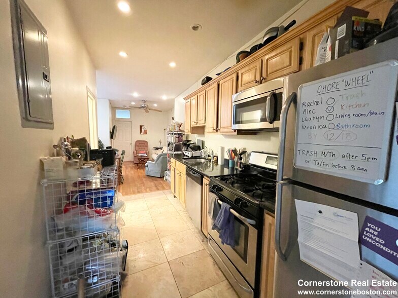 Building Photo - 588 Columbus Ave